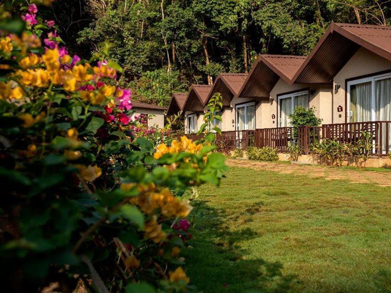Stone Wood Premier Gokarna Hotel Gokarna  Exterior photo